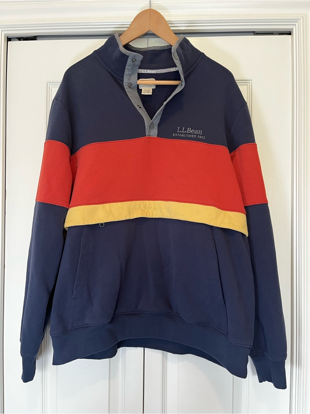 L.L. Bean Men's Navy Retro Quarter Zip Sweatshirt XL